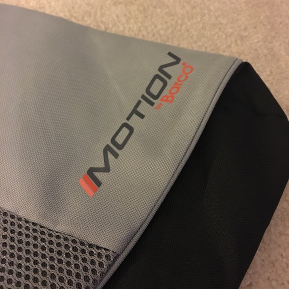 Motion Strap Bag - Picture 2 of 3